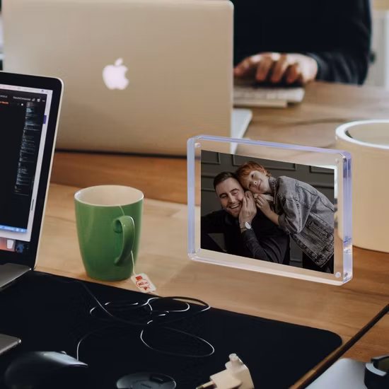 Custom Size 4&times; 6 8&times; 10 5&times; 7 Block Clear Double Sided A3 A4 A5 Desktop Magnetic Acrylic Photo Frame